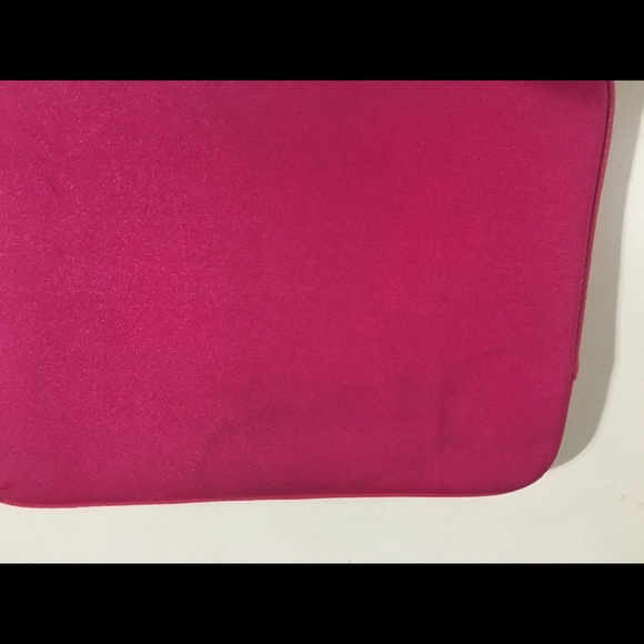 InCase Laptop Sleeve Pink 14” - Picture 8 of 8